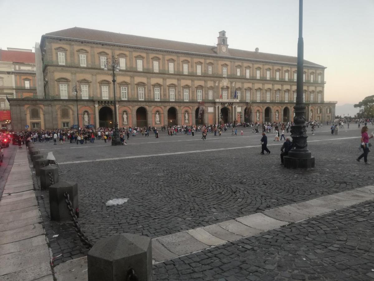 Bnb Simy3 Napoli Exterior foto